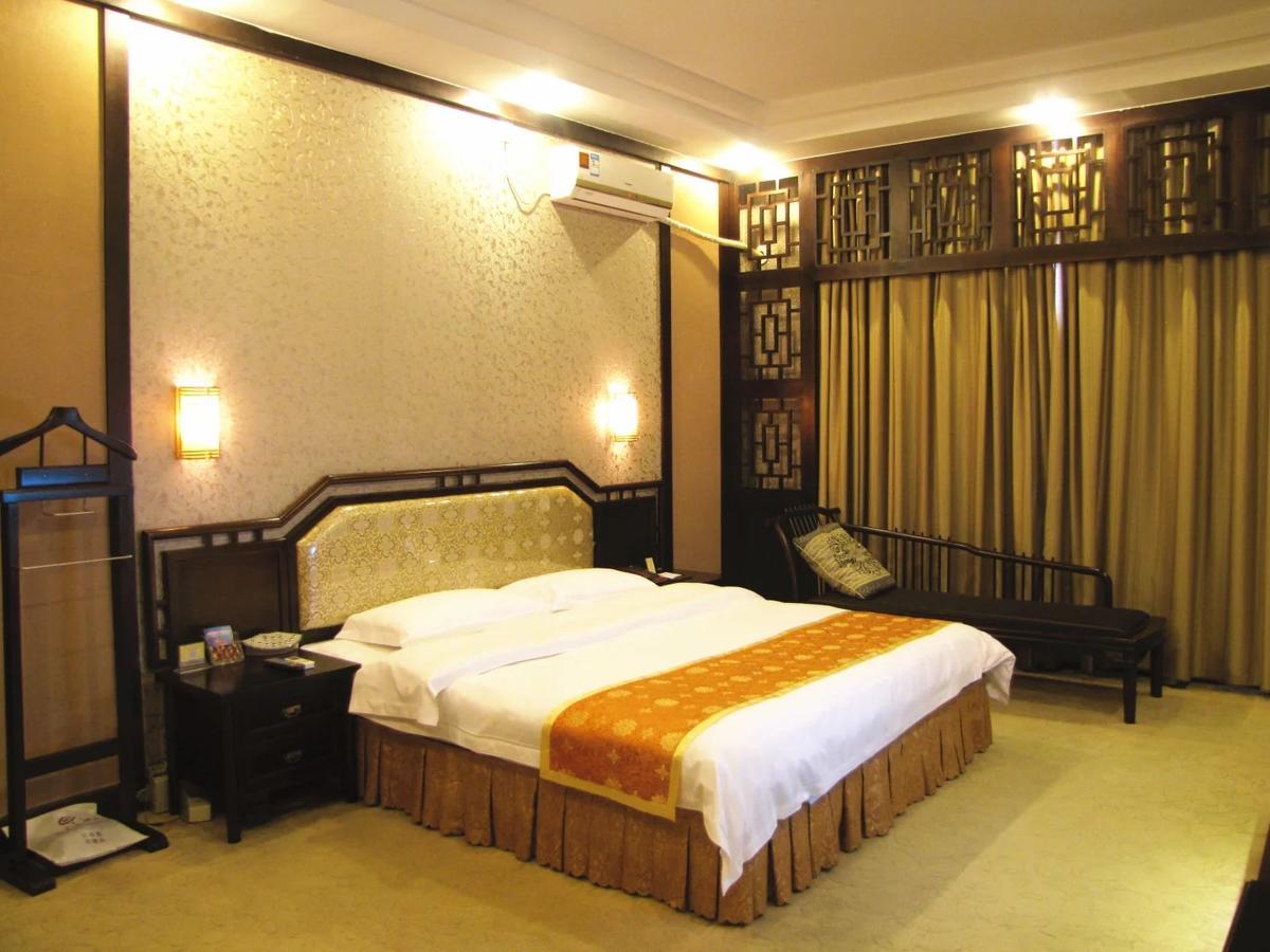 Nantian Grand Hotel Liuzhou Exterior foto